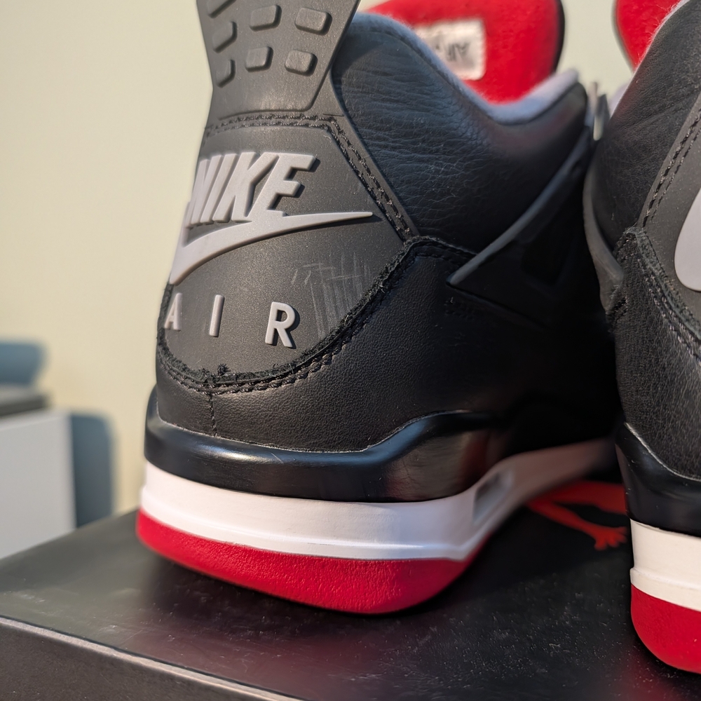 Air Jordan 4 Retro "Bred Reimagined" (2024)
Style Code: FV5029-006 - Picture 6 of 10